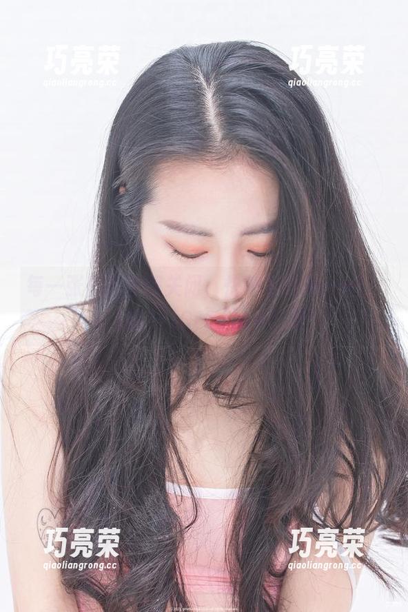 每一张都舍不得关闭，快来下载Dami(퀸다미)的ArtGraviaVol吧！