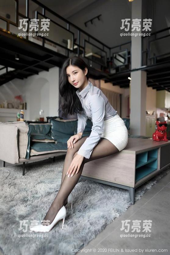 Feilin嗲囡囡-施忆佳KITTY Feilin嗲囡囡 - 出于好奇,施忆佳KITTY的纯白套图中有没有隐形的“圣光”?开放脑洞中…