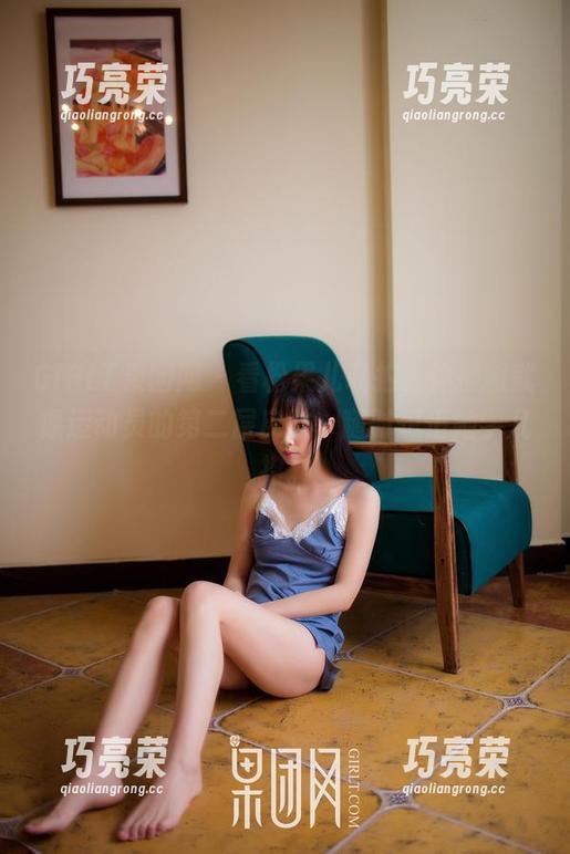 GIRLT果团网-松果儿 GIRLT果团网 - 看松果儿私拍,体操服就像运动员的第二层皮肤,随时想借她学几招。