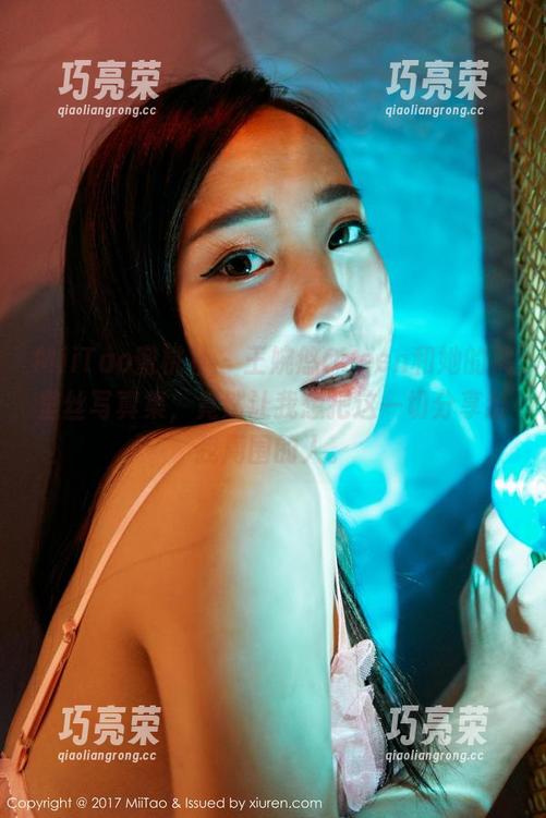 MiiTao蜜桃社-王婉悠Queen MiiTao蜜桃社 - 王婉悠Queen和她的裤里丝写真集,竟然让我想把这一切分享给我周围的人。