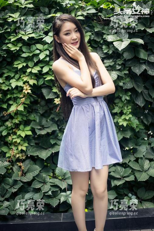 TouTiao头条女神-JennyR TouTiao头条女神 - 静谧的热那亚与张扬的JennyR,高清图片撞出火花