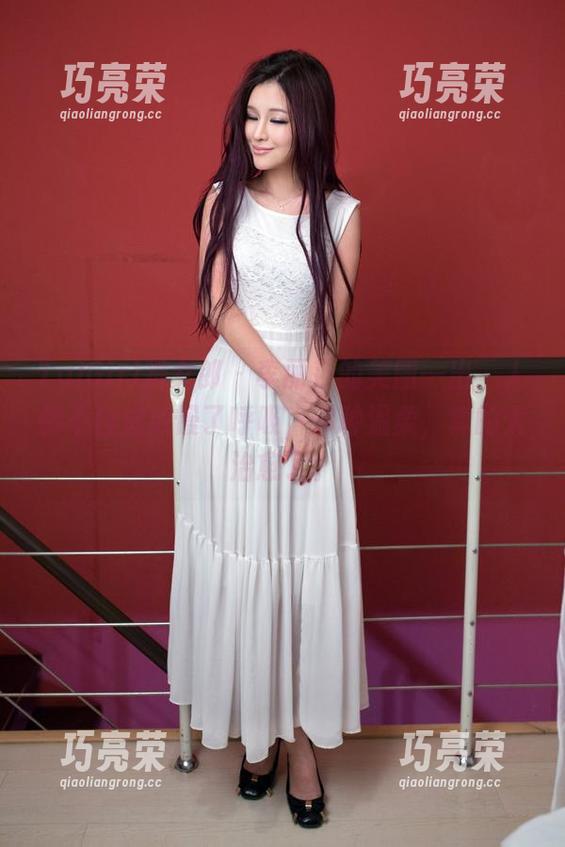 TuiGirl推女郎-李丽莎 TuiGirl推女郎 - 李丽莎的美图一出,人都不自觉放慢了呼吸,那种温柔,真的太治愈了。