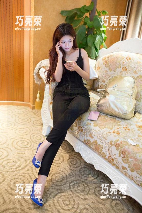 TuiGirl推女郎-梁棋棋 TuiGirl推女郎 - 梁棋棋这次的御姐风,图库里的每一张都像在说:“来试试我这魅力。”