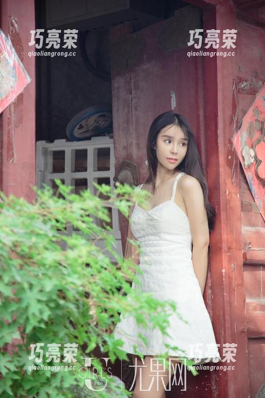 UGirls尤果网-刘嘉琦cherry UGirls尤果网 - 免费白色图集,刘嘉琦cherry的图像轻奢,是偶尔的小确幸还是不小的套路?