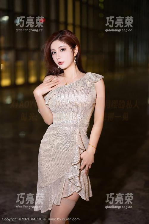 XIAOYU语画界-cherry绯月樱 XIAOYU语画界 - cherry绯月樱的私人时光:姐姐的原图,私拍难得一见