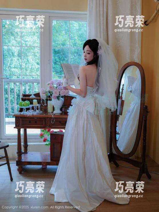 Xiuren秀人网 - 女友图包来袭！戴允祺，必须得下载，不然会后悔？