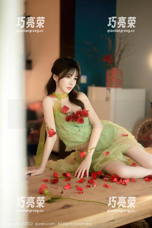 Xiuren秀人网-李丽莎 Xiuren秀人网 - 当李丽莎化身可爱精灵,这套图能否袭击你的心?精选那种!