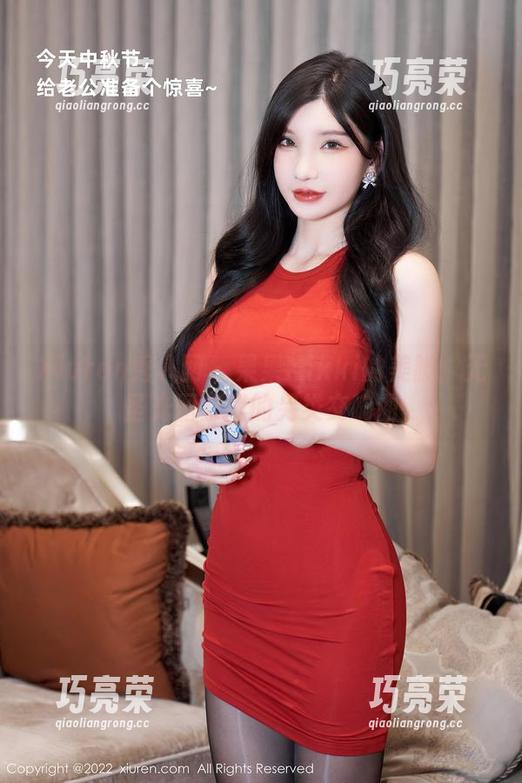Xiuren秀人网-果果Nikki Xiuren秀人网 - 果果Nikki的美脚:无圣光图集里的另类交响曲