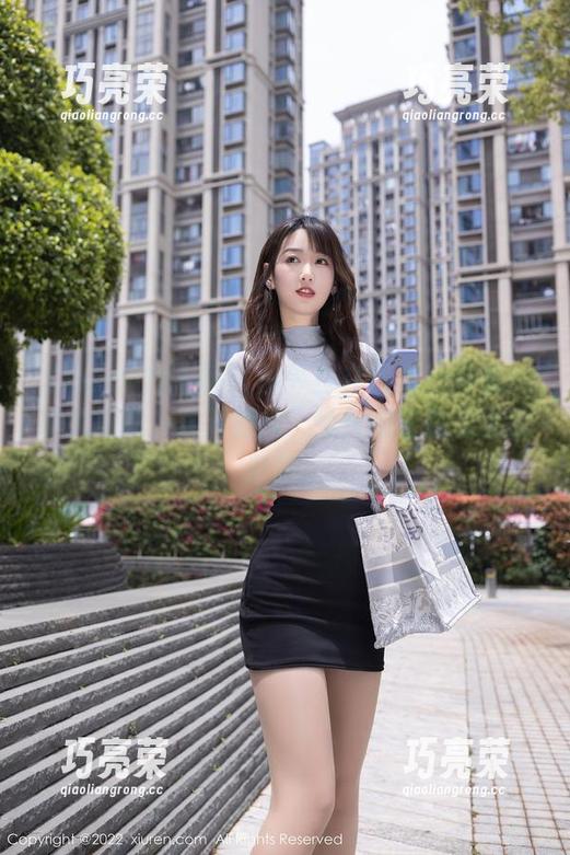 Xiuren秀人网-田兮白 Xiuren秀人网 - 田兮白在线短裤合集:睁大眼睛,踢开想象,今天的主题是无敌魅惑。