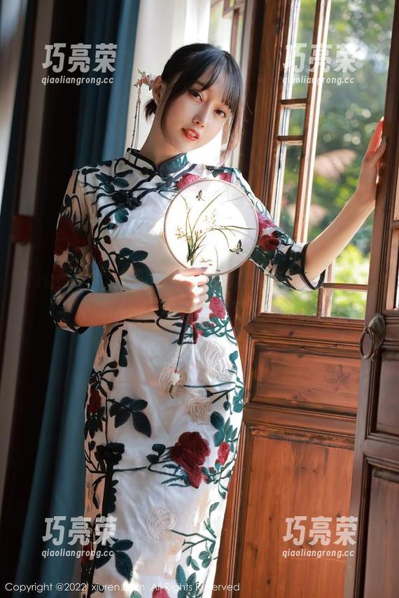 Xiuren秀人网-绮里嘉ula Xiuren秀人网 - 绮里嘉ula美腿作品集,一个不小心让我关注了双腿的美丽