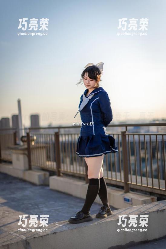 Zyra秋 Zyra秋的写真:吊带与她的春天、夏天…甚至冬天