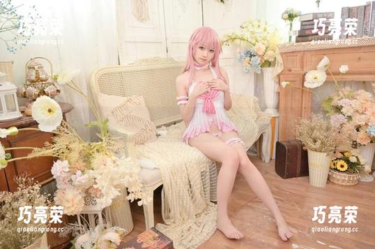 asagiriai(爱ちゃん)这次又是全套的纳西妲，要不要一探究竟？