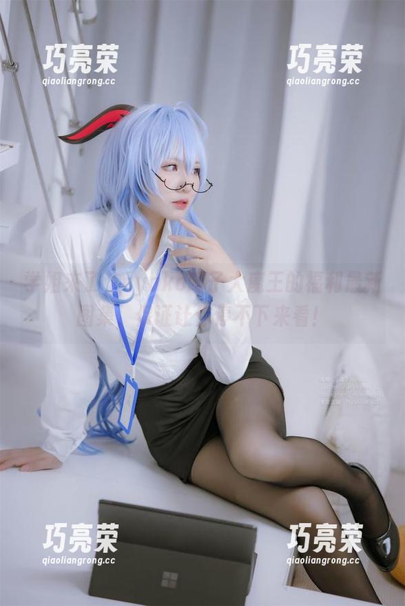 nyako喵子大魔王 学姐来了,nyako喵子大魔王的福利最新图集,保证让你停不下来看!