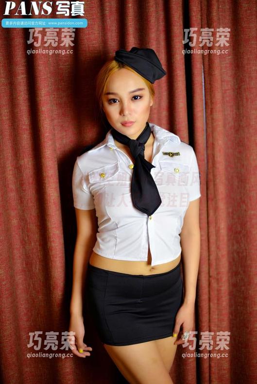 pans-锐锐 pans - 锐锐当空姐——写真画风飘忽不定,却让人不自觉注目