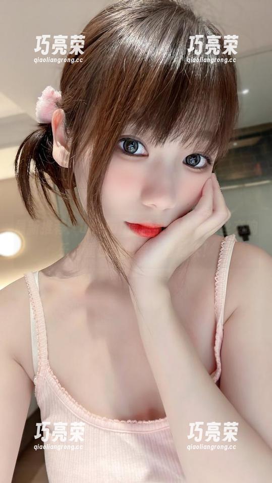 usejan蓝蓝 最新推荐:usejan蓝蓝和她的裤里丝交响乐,重口味也要华丽起来!