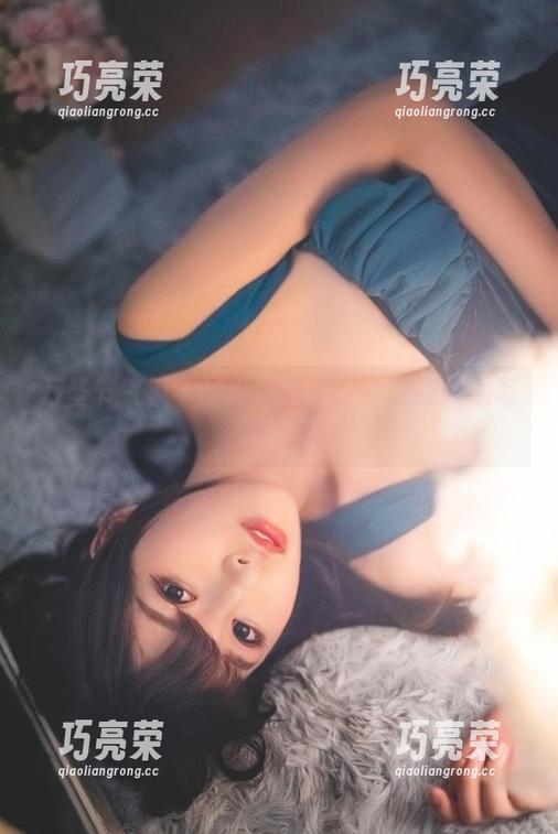 w黑米粥w 万圣节气氛下的w黑米粥w:窥探她的写真合集