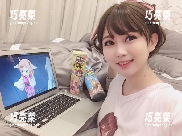 依依超级懒 依依超级懒的运动系写真—用遗忘的运动裤偷偷传情