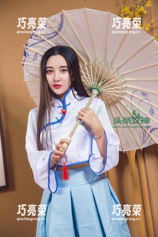 头条女神-杨曼妮 头条女神 - 也许豹纹才是新黑,杨曼妮的全套图集来袭啦,啧啧,太吸引目光了。