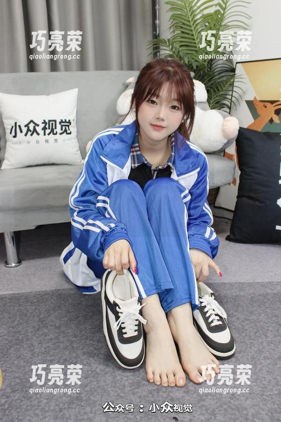 小众视觉-圆圆 小众视觉 - 你见过圆圆的女友们做写真吗?合集里的趣味满满!