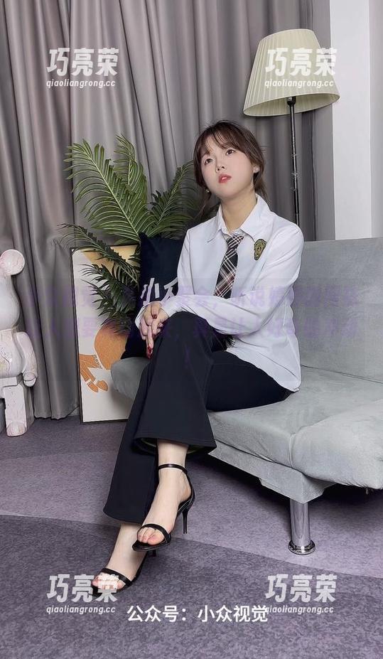 小众视觉-婷婷 小众视觉 - 私拍小聚会,听说婷婷的网袜让人想要舞动起来,真是让人好奇的冲动!