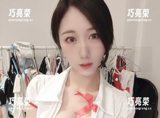 小玉吃果冻 微密圈 - 我在小玉吃果冻图库里找到了一份清纯的气息,快来下载啊