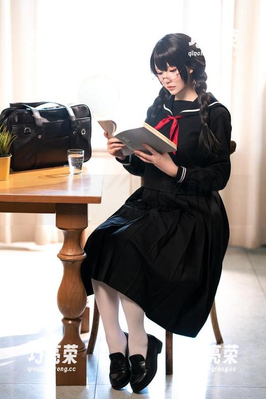 星之迟迟 看星之迟迟的女仆合集,怎么有种想喝奶茶的冲动呢?