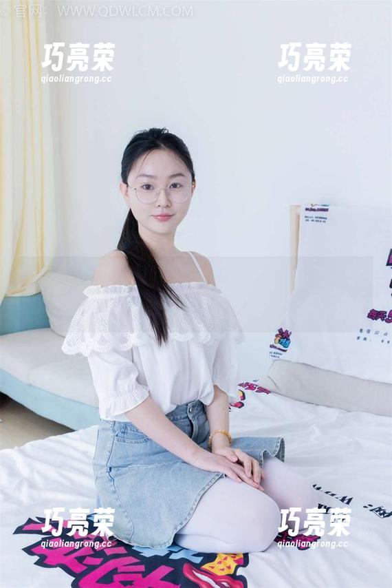 物恋传媒-小谷 物恋传媒 - 小谷的腿长得都可以当象棋子了,清新无圣光图集