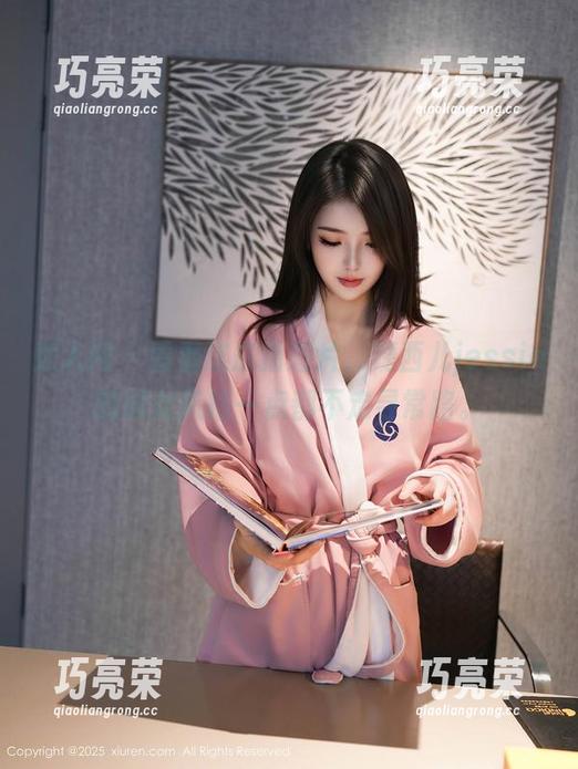 秀人网-婕西儿jessie 秀人网 - 看看这最新图片,婕西儿jessie的修女风格一点都不走寻常路。