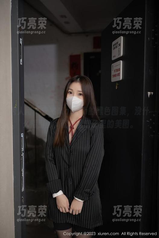 秀人网-安然Maleah 秀人网 - 安然Maleah的黑色图集,没什么特别的,就是黑瞎子里的美图。