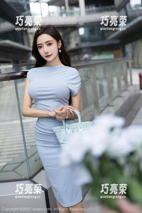 秀人网-米妮大萌萌 秀人网 - 米妮大萌萌的旅拍:当镜头爱上四处游荡
