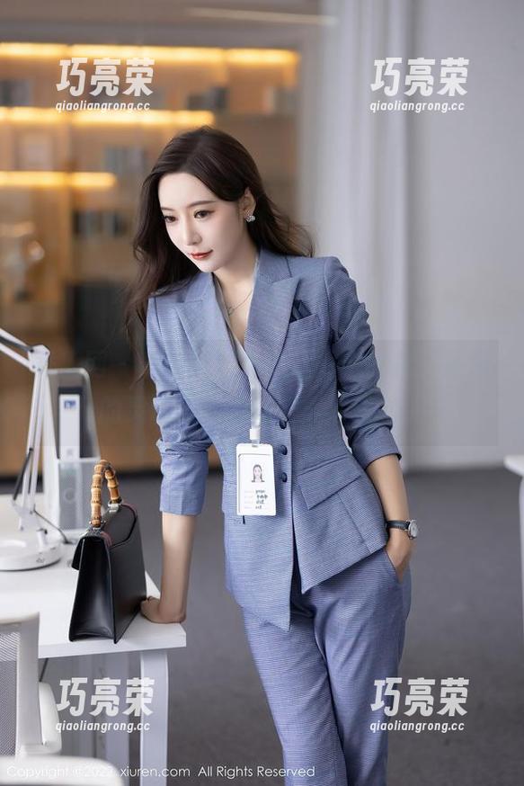 秀人网-阿汁 秀人网 - “阿汁”,就这一个女孩,原图的灵动,资源如空气般流动。