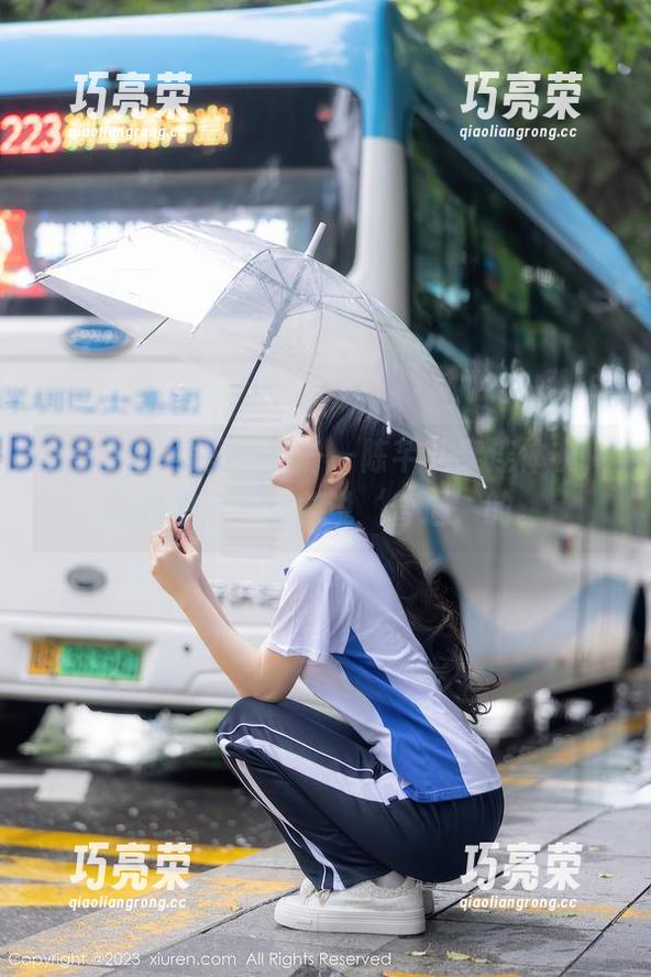 秀人网-陈芊儿 秀人网 - 美图大赏——陈芊儿穿连体衣,图包里没一张能说‘普通’的。