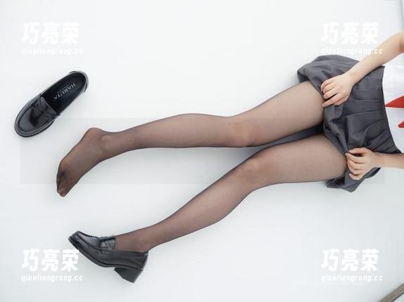 紧急企划-小婕 紧急企划 - 更新出来啦!小婕的女友图集,画面一不小心就让人感到“心酸甜蜜”的感觉!