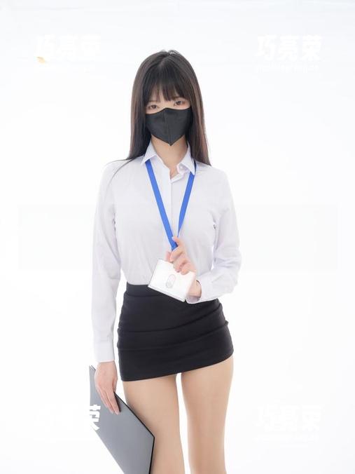 紧急企划-见希w 紧急企划 - 见希w的私房作品:白丝牛仔裤居然能把百无聊赖的日子变得有趣。