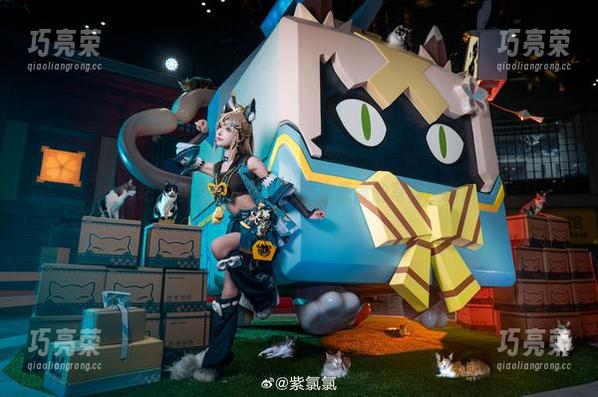 紫氯氯 来吧,享受紫氯氯与利兹小恶魔的写真趣事!