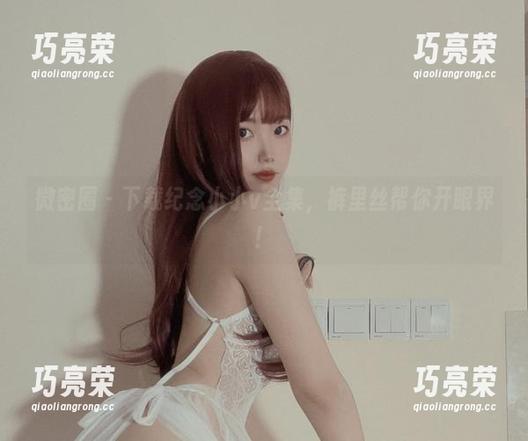 纪念小小v 微密圈 - 下载纪念小小v全集,裤里丝帮你开眼界!