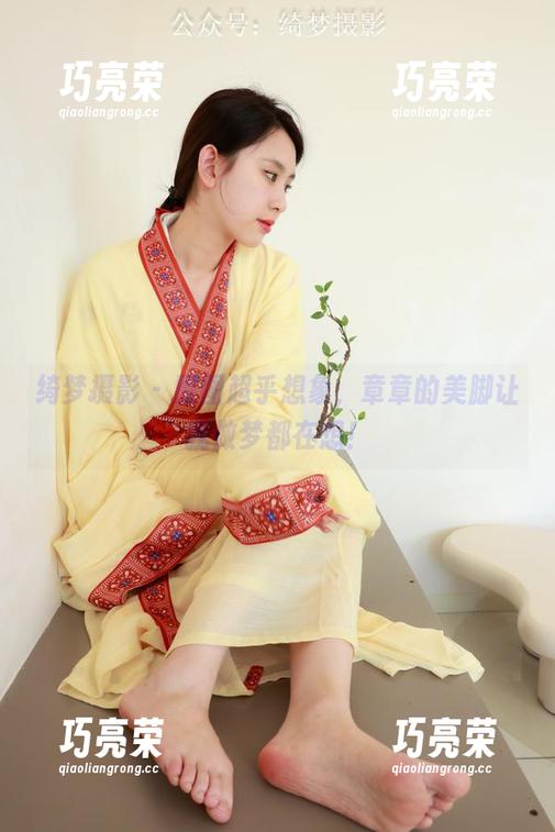 绮梦摄影-章章 绮梦摄影 - 原图超乎想象,章章的美脚让我做梦都在想!