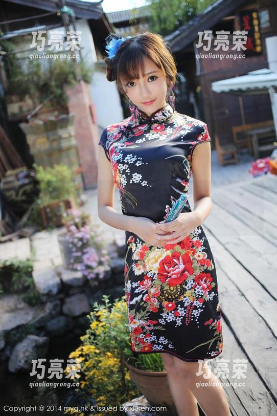 美媛馆-唐琪儿 美媛馆 - 带你领略唐琪儿黑白图包,拍得真好,心底的小火苗却显得那么冷淡。