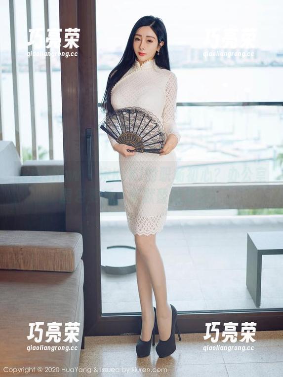 花漾show-宋KiKi 花漾show - 宋KiKi的职场初心?办公室图包更新,默默替她加油。