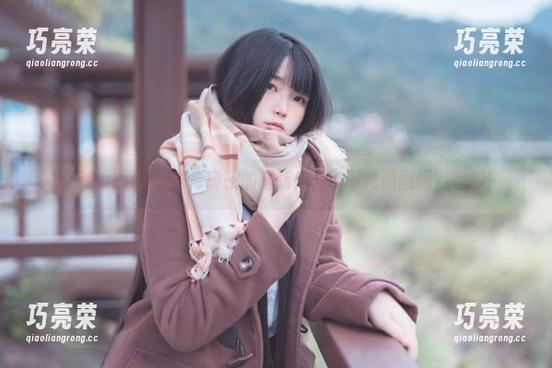落落Raku 落落Raku的校服:段子的翻版!你敢下载原图吗?有趣!