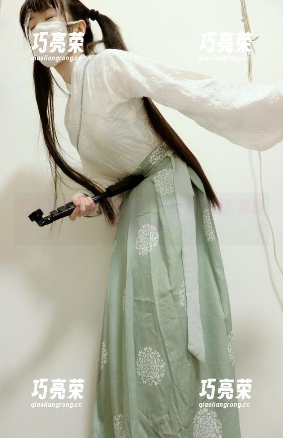 西尔酱 西尔酱与她的汉服腰:原图?套图?你能分得清吗哈哈!