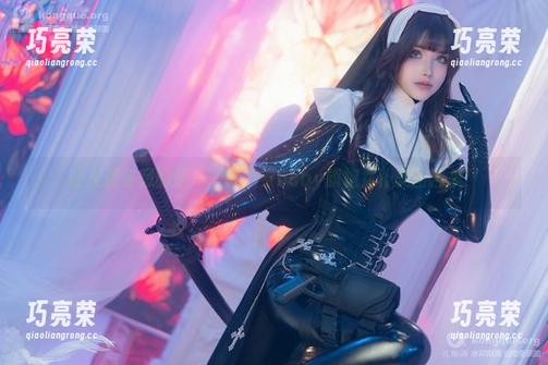 鹿八岁baby 让人想多想的是——鹿八岁baby旗袍女仆美图合集!